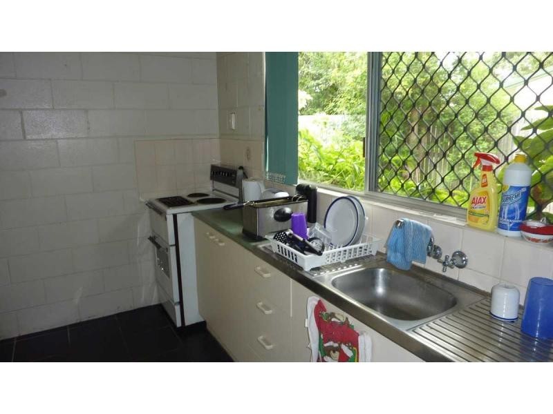 Avenell Heights QLD 4670