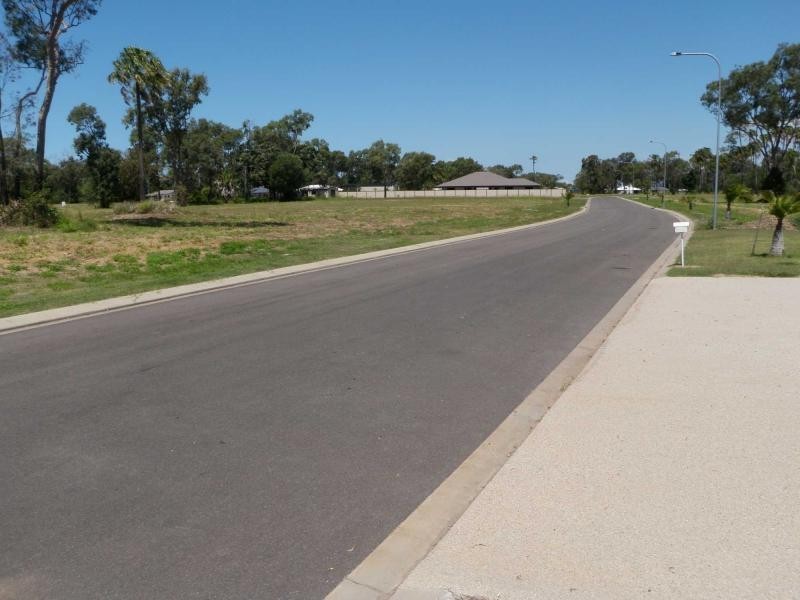 Moore Park Beach QLD 4670