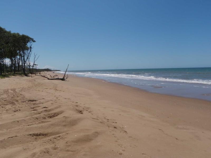 Moore Park Beach QLD 4670