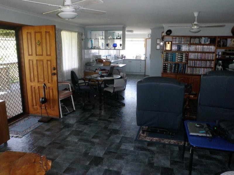 27 Mark Road, Branyan, Branyan QLD 4670