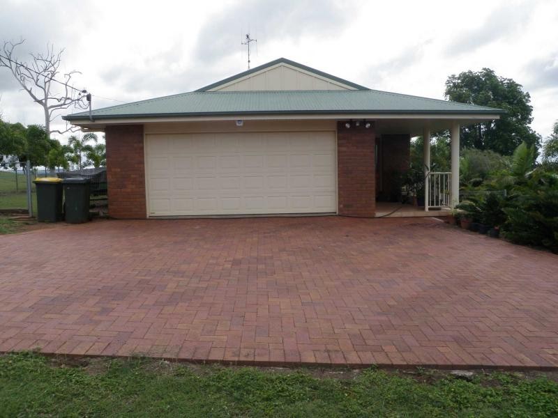 9 FORSYTH Street, Gin Gin QLD 4671
