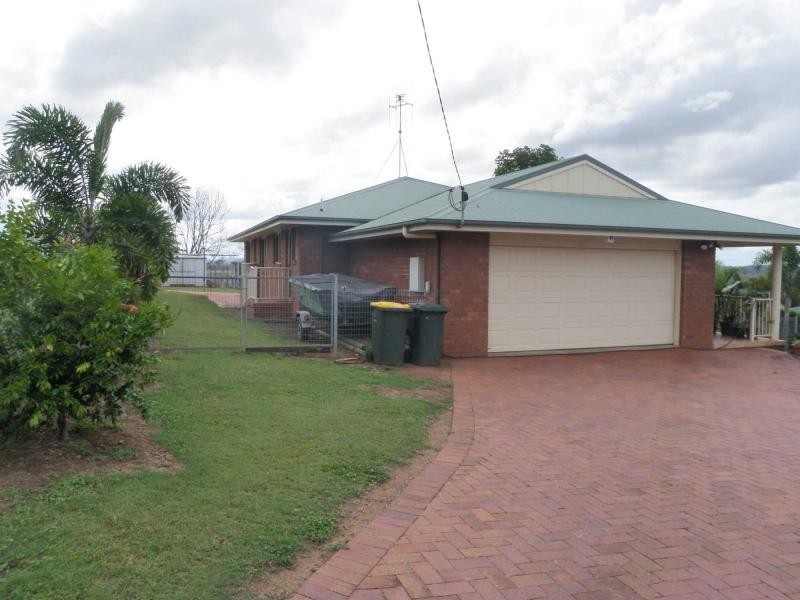 9 FORSYTH Street, Gin Gin QLD 4671