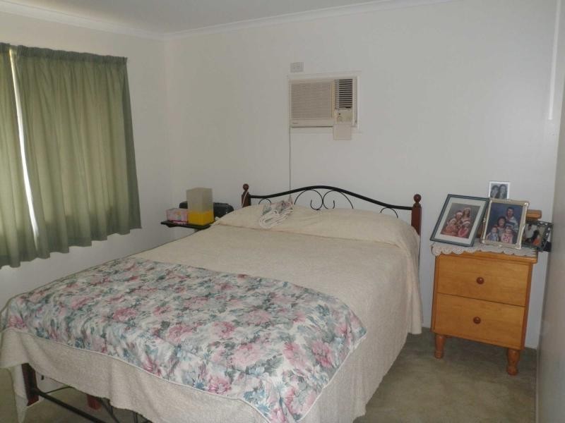 9 FORSYTH Street, Gin Gin QLD 4671