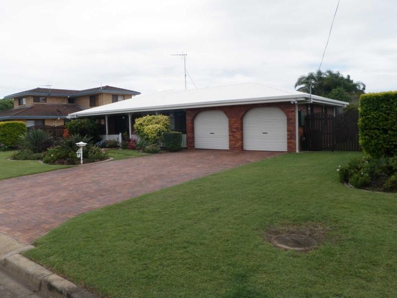 Avenell Heights QLD 4670