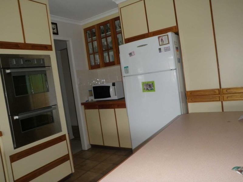 Avenell Heights QLD 4670