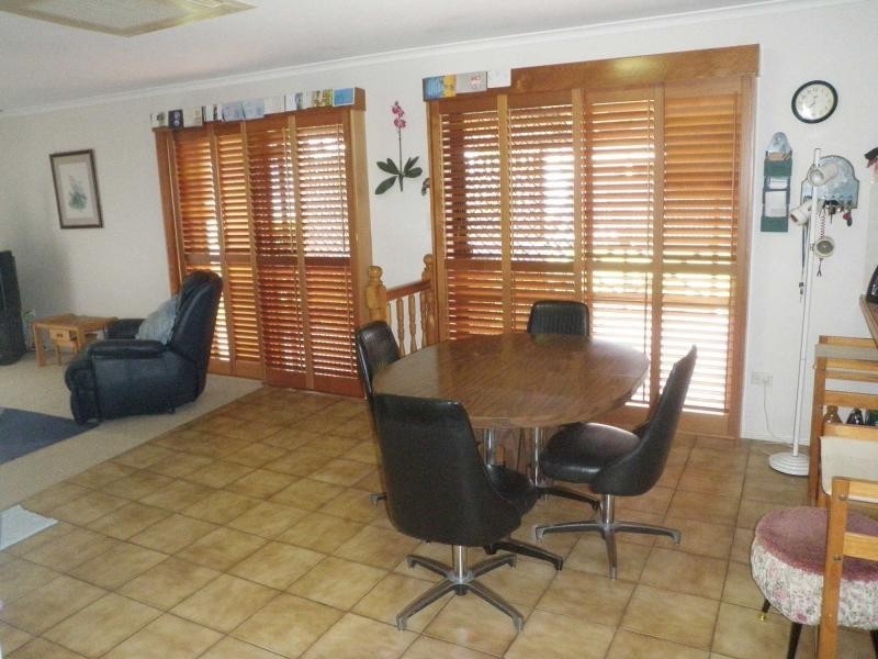 Avenell Heights QLD 4670