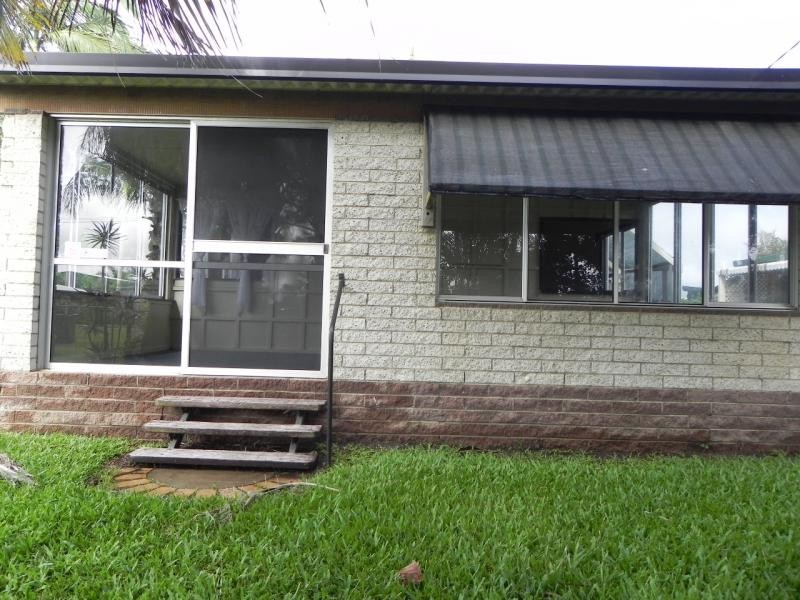 72 Bathurst Street, Elliott Heads QLD 4670