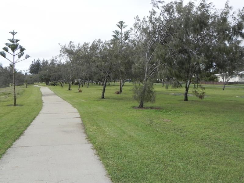 72 Bathurst Street, Elliott Heads QLD 4670