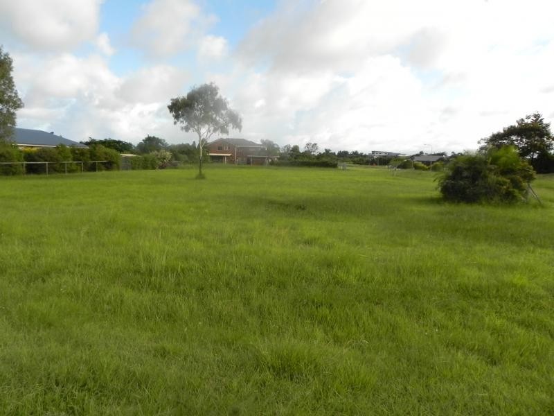 Innes Park QLD 4670