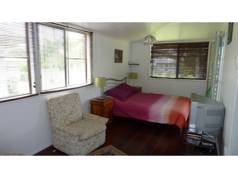 Svensson Heights QLD 4670