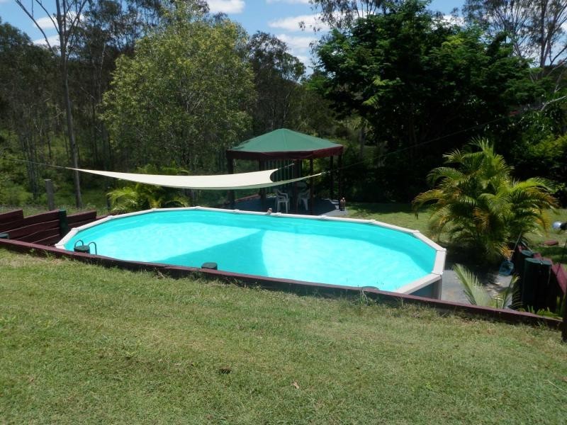 796 MT PERRY GIN GIN Road, Gin Gin QLD 4671