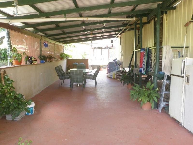 796 MT PERRY GIN GIN Road, Gin Gin QLD 4671