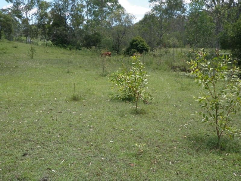 796 MT PERRY GIN GIN Road, Gin Gin QLD 4671