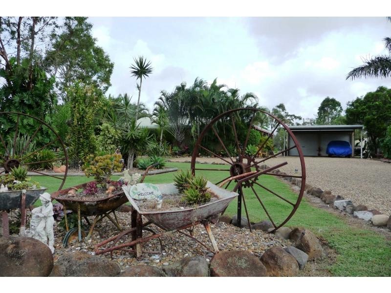 8 Aquamarine Road, River Park Estate, Branyan QLD 4670