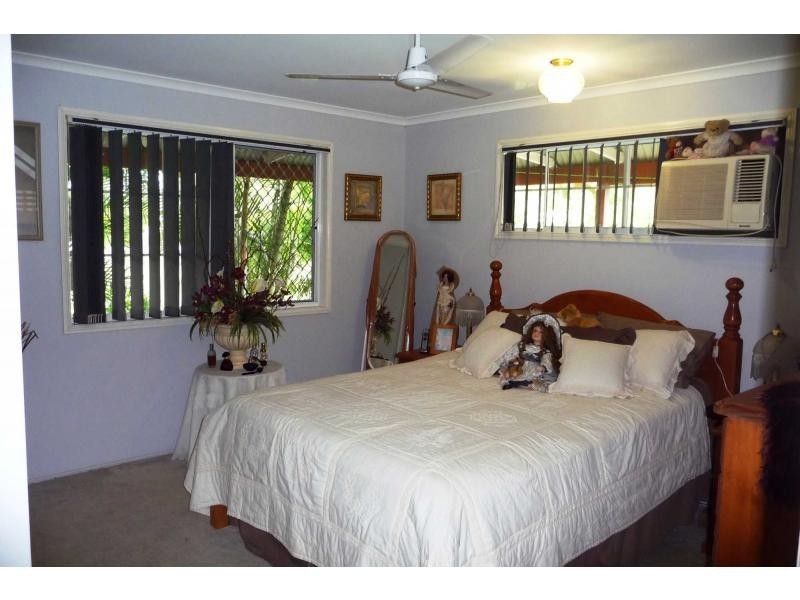 8 Aquamarine Road, River Park Estate, Branyan QLD 4670