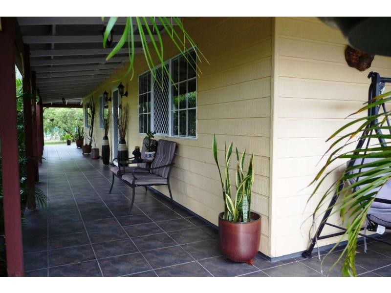 8 Aquamarine Road, River Park Estate, Branyan QLD 4670