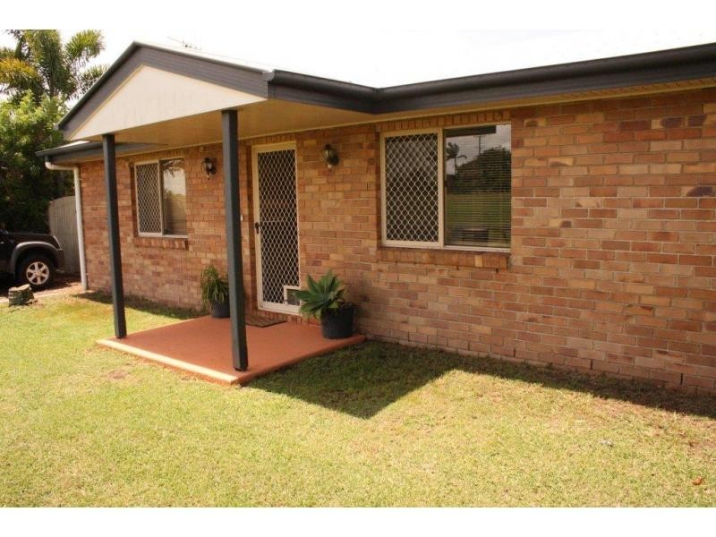 55 Kinch Street, Burnett Heads QLD 4670