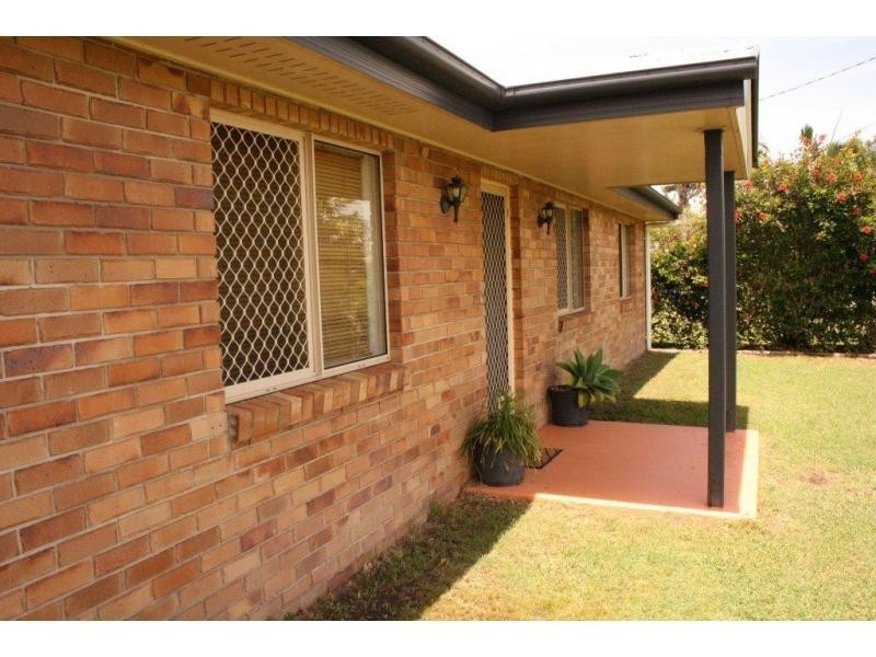 55 Kinch Street, Burnett Heads QLD 4670