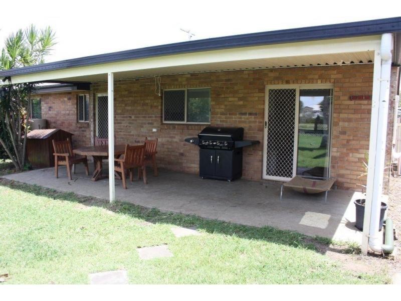 55 Kinch Street, Burnett Heads QLD 4670