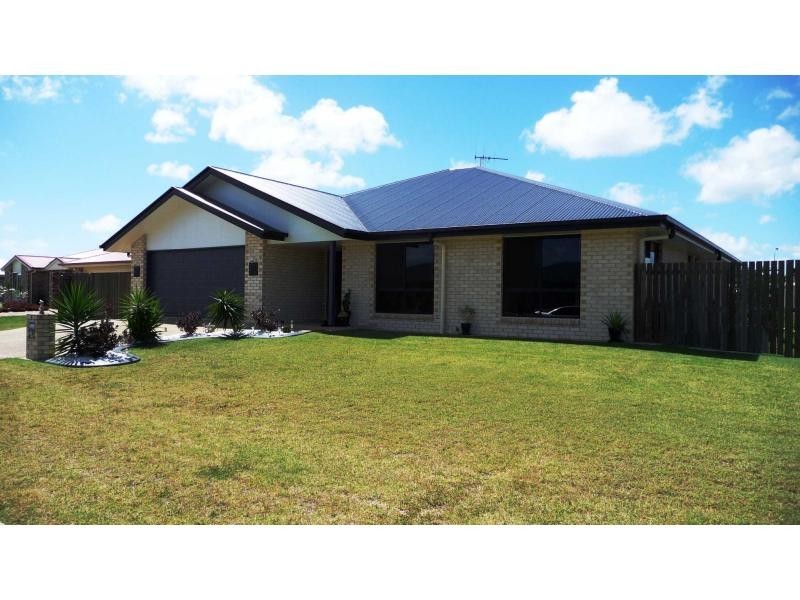 6 Halloran Court, Mayfair Estate, Thabeban QLD 4670