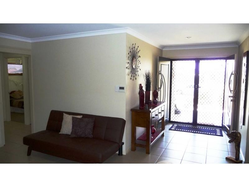 6 Halloran Court, Mayfair Estate, Thabeban QLD 4670