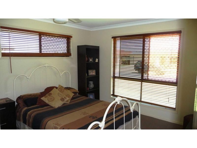 6 Halloran Court, Mayfair Estate, Thabeban QLD 4670