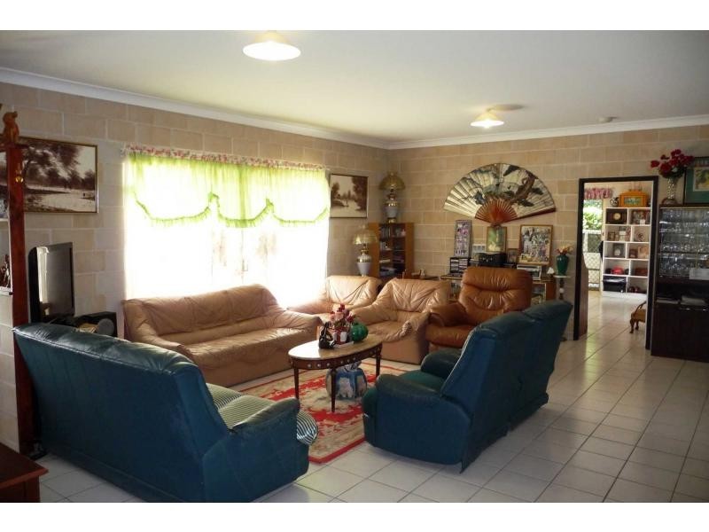 11 Gunsynd Grove, Branyan QLD 4670