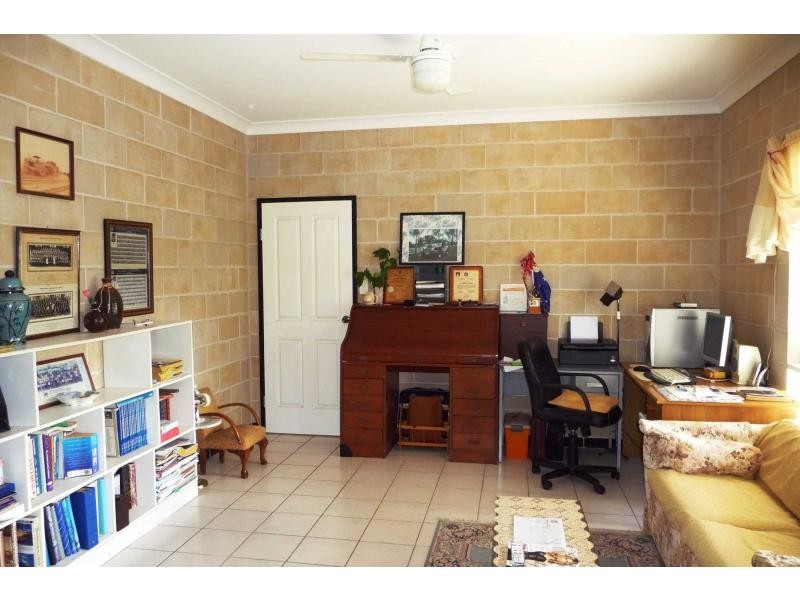 11 Gunsynd Grove, Branyan QLD 4670