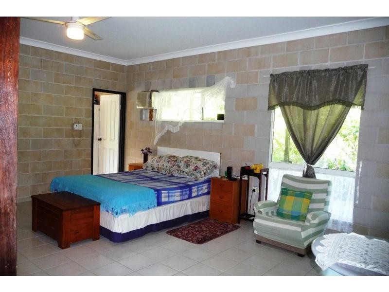 11 Gunsynd Grove, Branyan QLD 4670