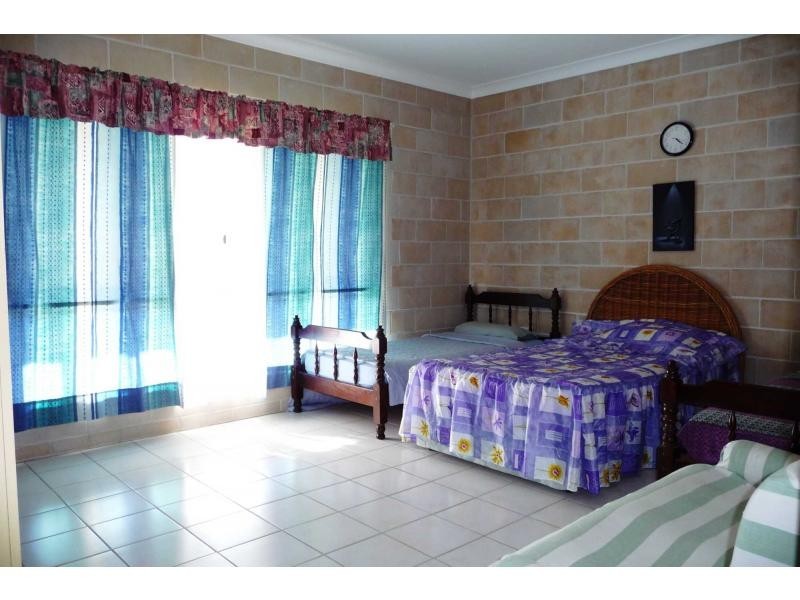 11 Gunsynd Grove, Branyan QLD 4670