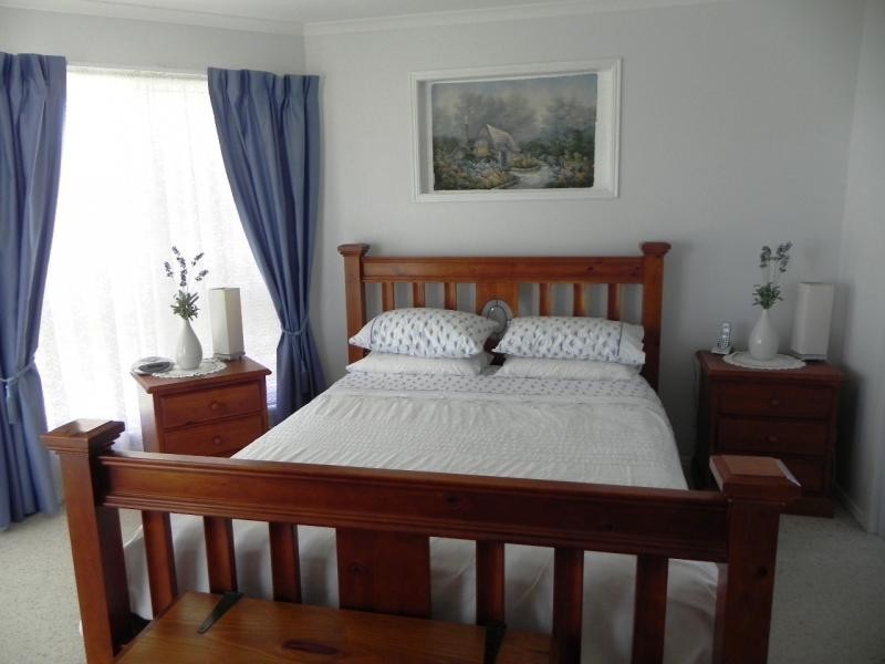 Coral Cove QLD 4670