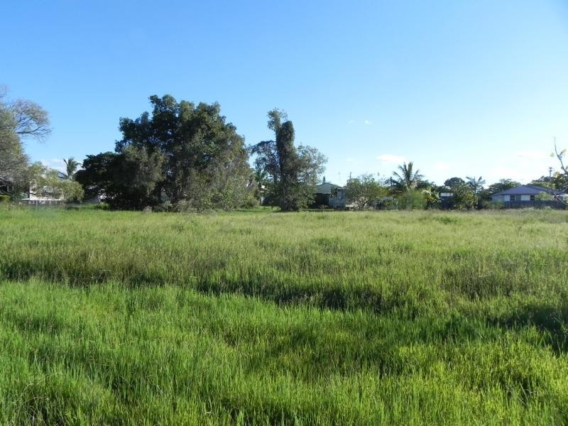 10 Doctor Street, Burnett Heads QLD 4670