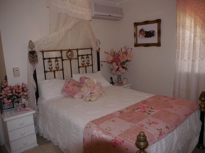 33 Burnett Heads Road, Burnett Heads QLD 4670