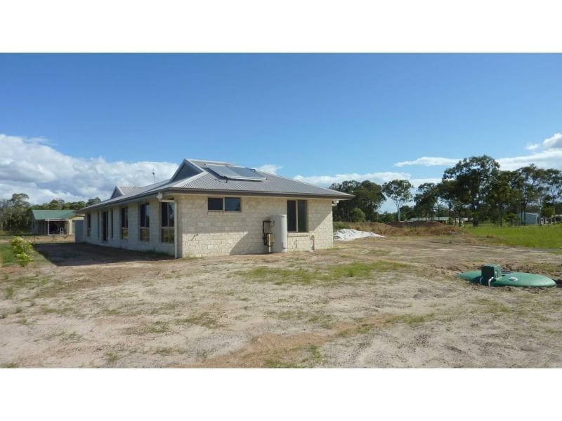 63 Parklands, Branyan QLD 4670