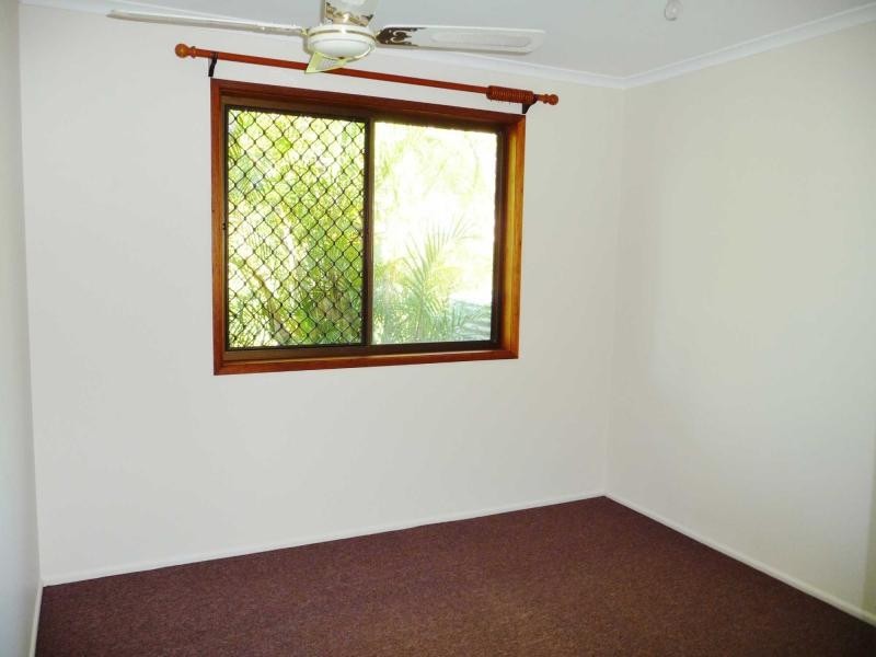 3 Kiwi Court, Branyan QLD 4670