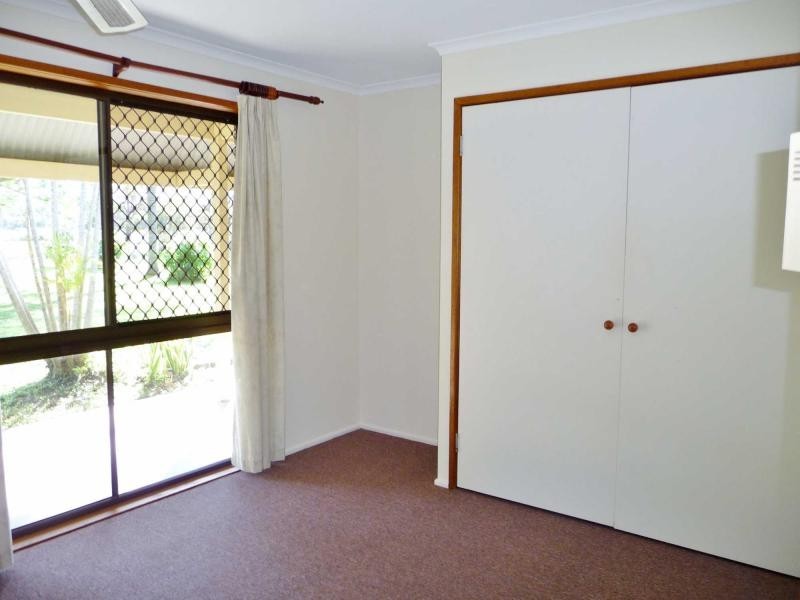 3 Kiwi Court, Branyan QLD 4670