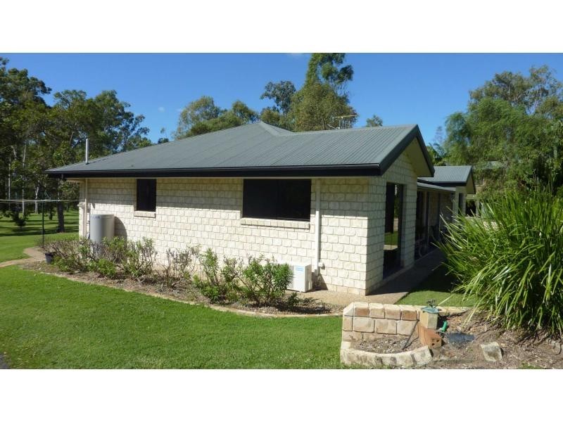 11 Narooma Drive, Branyan QLD 4670