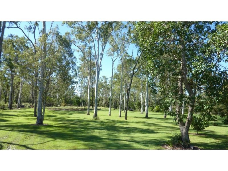 11 Narooma Drive, Branyan QLD 4670