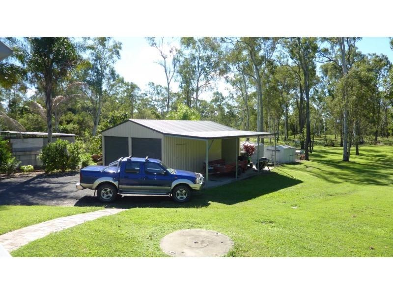 11 Narooma Drive, Branyan QLD 4670
