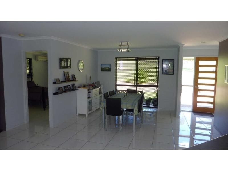 11 Narooma Drive, Branyan QLD 4670