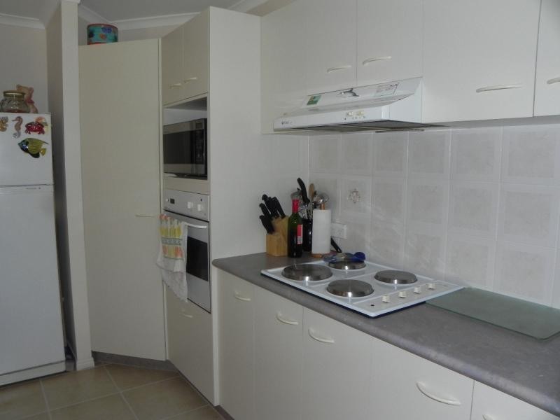 36 Mokera Street, Coral Cove QLD 4670
