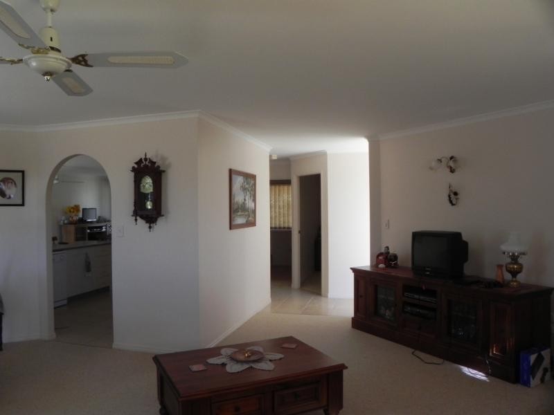 36 Mokera Street, Coral Cove QLD 4670