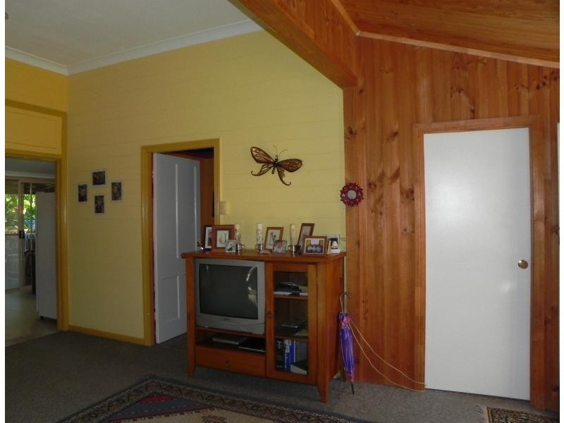 46 Skyring Street, Bundaberg East QLD 4670