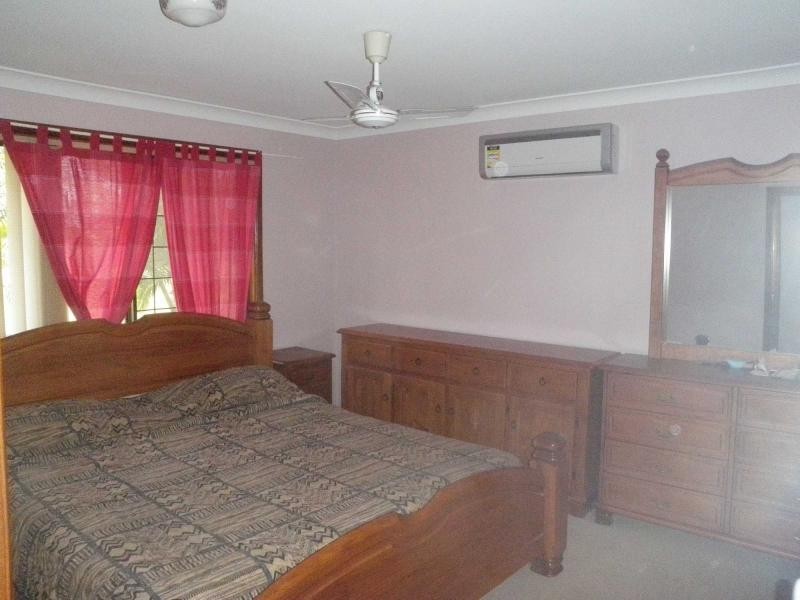 Sharon QLD 4670