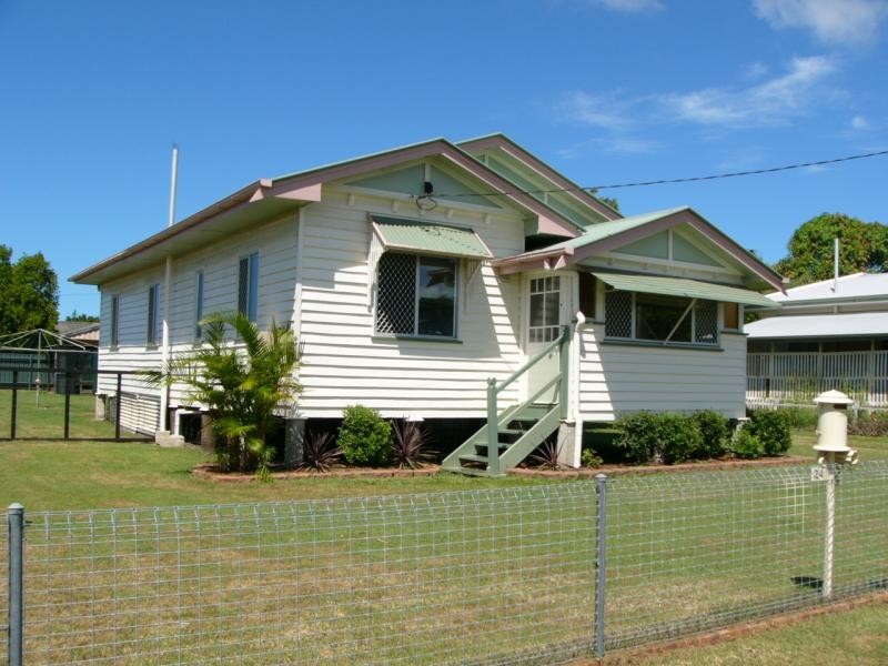 24 Sydney Street, Kepnock QLD 4670