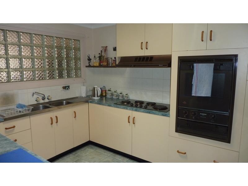 Thabeban QLD 4670