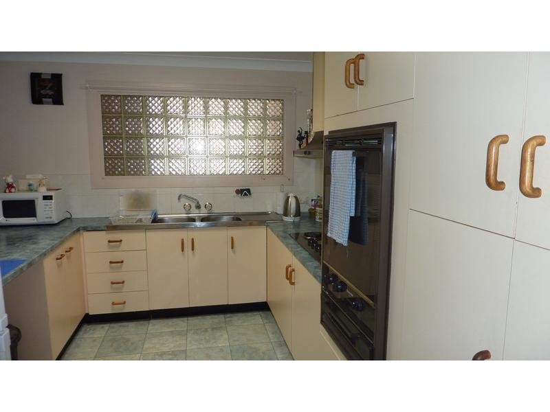 Thabeban QLD 4670