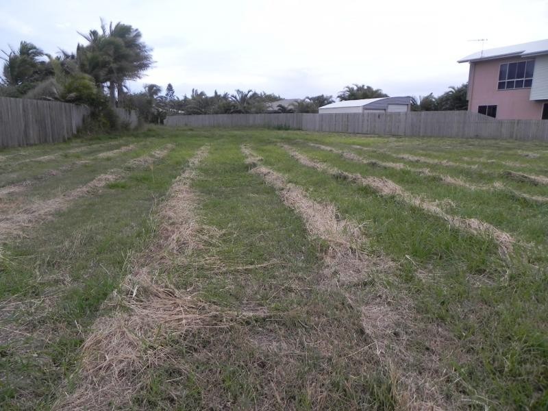 143 Barolin Esplanade, Coral Cove QLD 4670