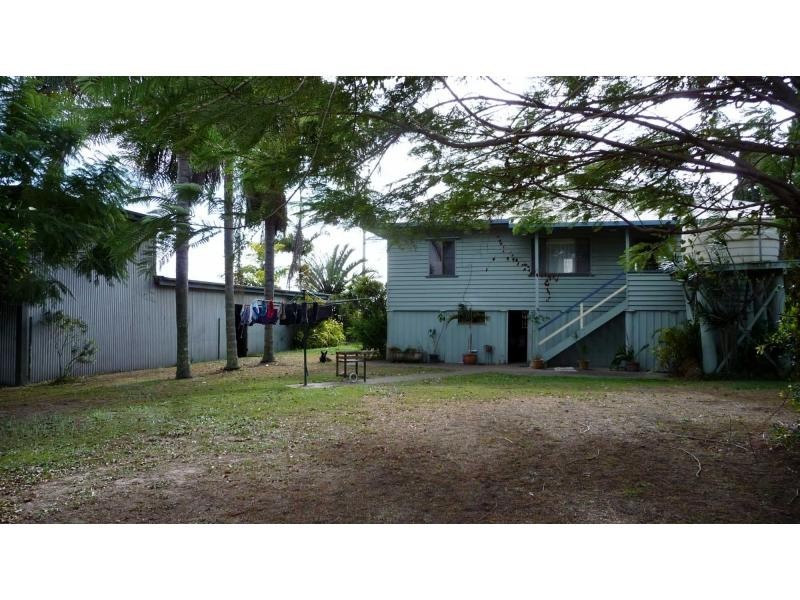 Moore Park Beach QLD 4670