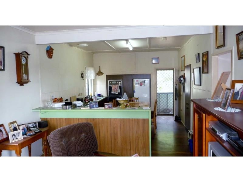 Moore Park Beach QLD 4670